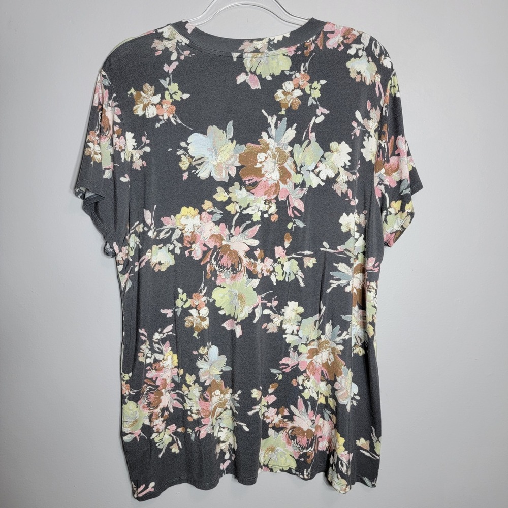 24/7 by Maurices Womens XXL Soft Gray Floral Short Sleeve Crew Neck Tee T-Shirt - Picture 4 of 8